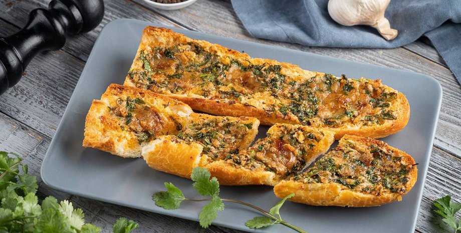 чесночный багет, рецепт, закуска на скорую руку