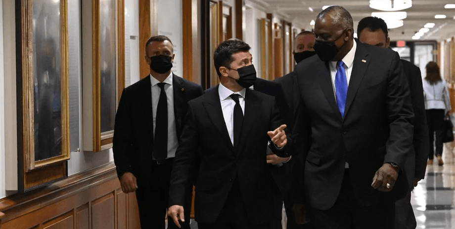 візит Остіна в Україні