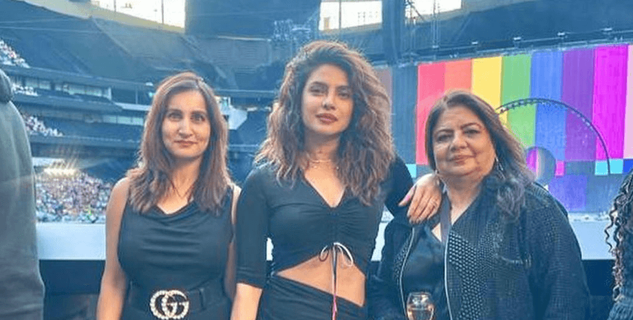 Пріянка Чопра з мамою, мама пріянки чопри, концерт бейонсе в лондоні, світовий тур бейонсе