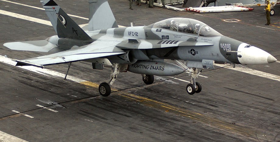 FA-18 Hornet, літак, винищувач, Австралія, війна в Україні