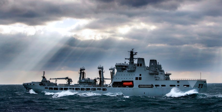 Танкер Tidespring станет участником операции. Фото: royalnavy.mod.uk
