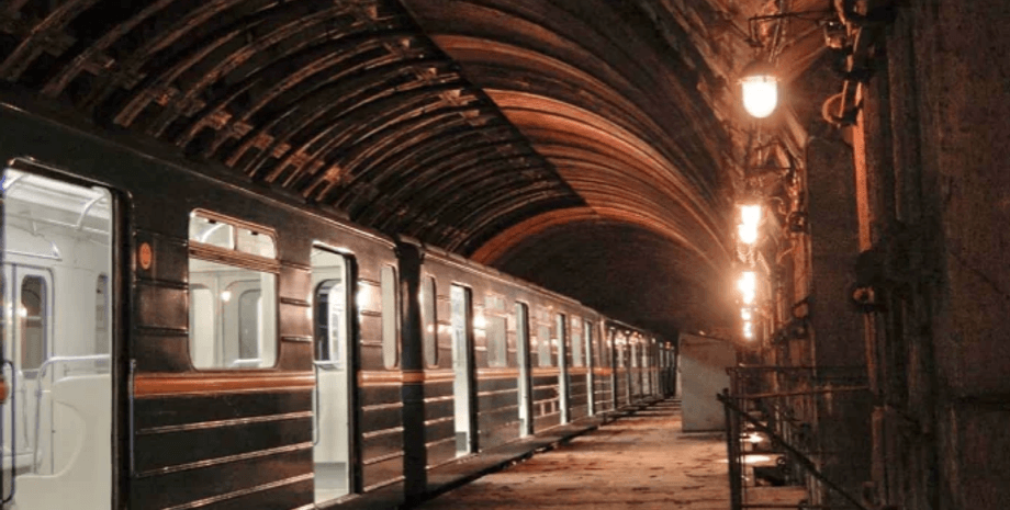 Станція метро "Львівська брама" недобудована