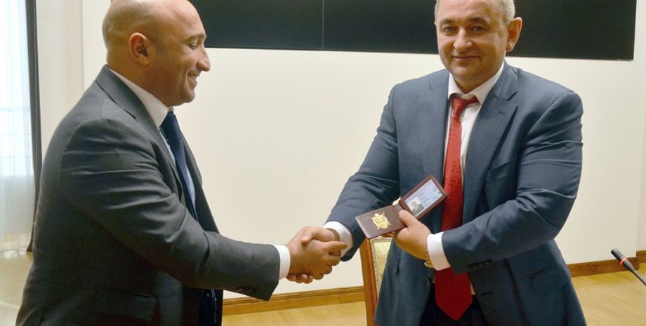 Гюндуз Мамедов и Анатолий Матиос / Фото: gp.gov.ua