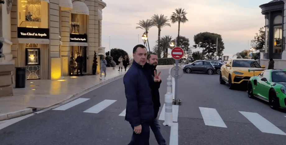 Олексій Арестович, Арестович Монако,