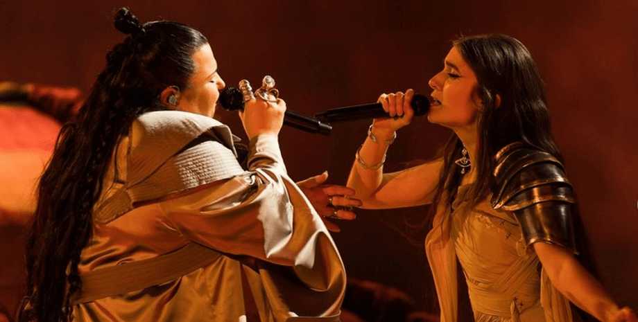 Алёна Алёна, Джеррі Хайль