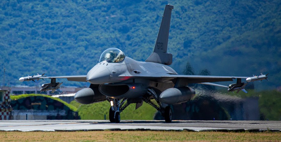 Истребитель, F-16, самолет, боевая авиация, военная помощь