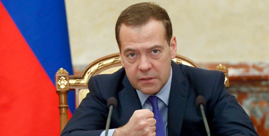 Дмитро Медведєв відреагував на інформацію про надання Україні ядерної зброї