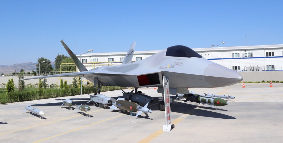 турецкий истребитель