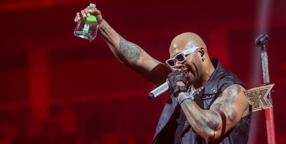 Американський репер Flo Rida виступив у Москві Концерт репера Flo Rida у Москві