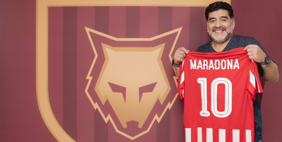 Диего Марадона возглавил клуб из ОАЭ / twitter.com