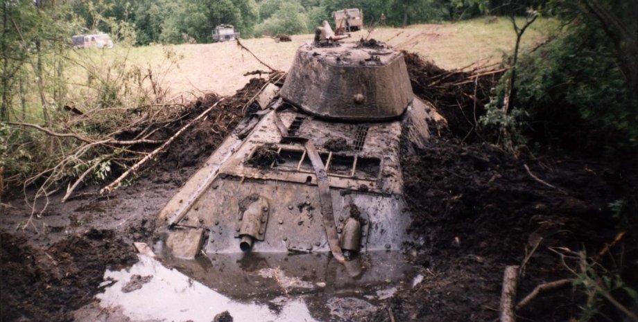 танки стран нато военная техника танки в болоте