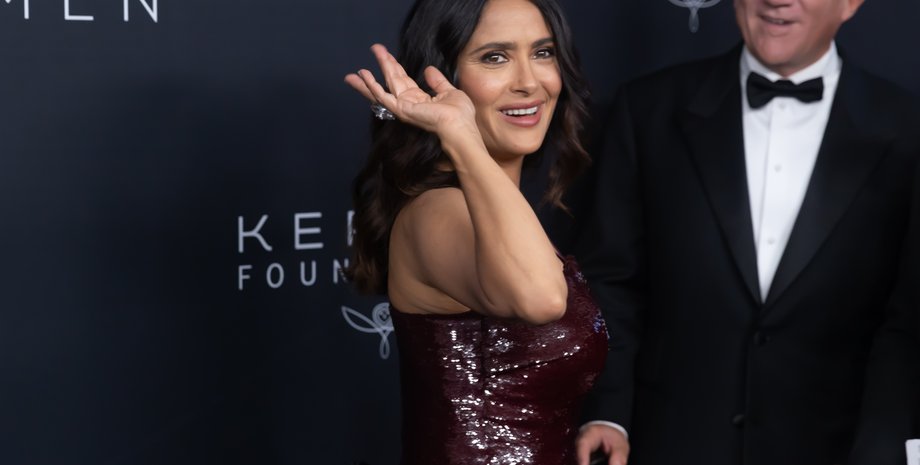 Сальма Хайек и Франсуа-Анри Пино, сальма хаек стиль, Kering, платье гучи, муж сальмы хаек, ужин благотворительный