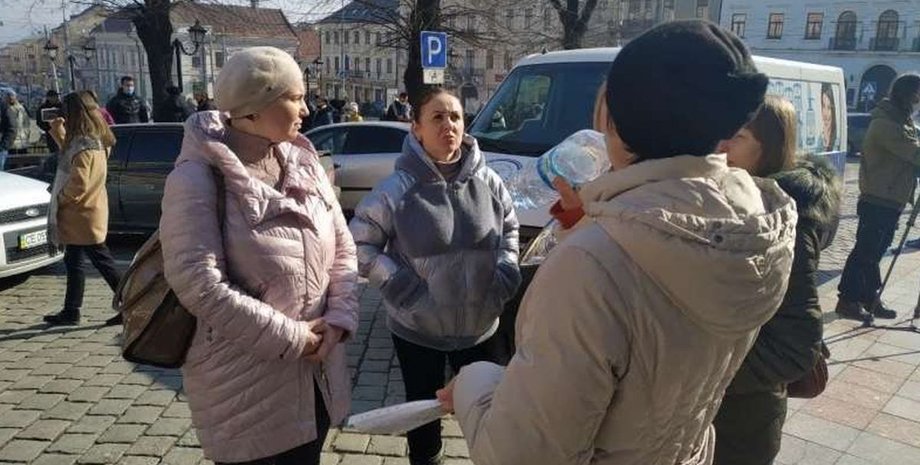 Черновцы, карантин, красная зона, ограничения, предприниматели, протест,