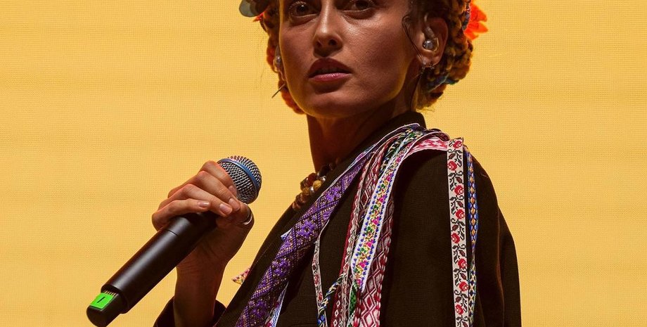 Аліна Паш, Аліна Паш довідка, Аліна Паш євробачення, Аліна Паш скандал з довідкою, Аліна Паш  Крим