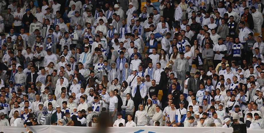 спорт, футбол, стадионы, болельщики, упл, favbet лига, карантин