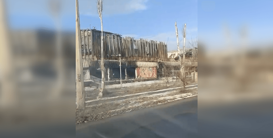 льодовий палац, сєвєродонецьк, згарище, Сергій гайдай, луганська ова