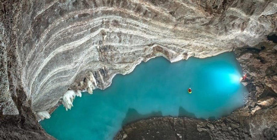 Термальное озеро, озеро