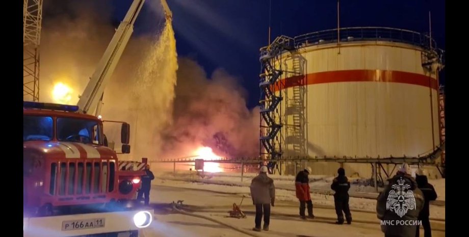 РосСМИ сообщили о том, что украинский беспилотник атаковал НПЗ в Краснодарском крае