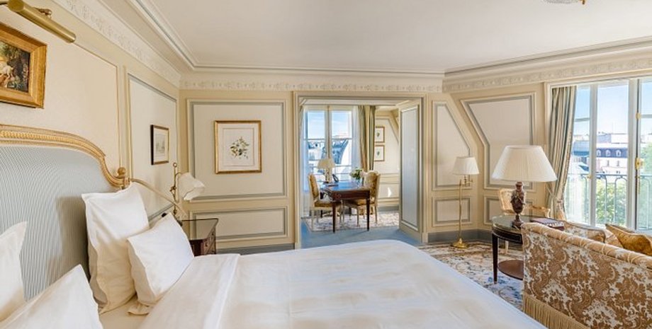 Бриллиантовое кольцо в пылесосе, отель, находки, Ritz в Париже, курьезы, видео