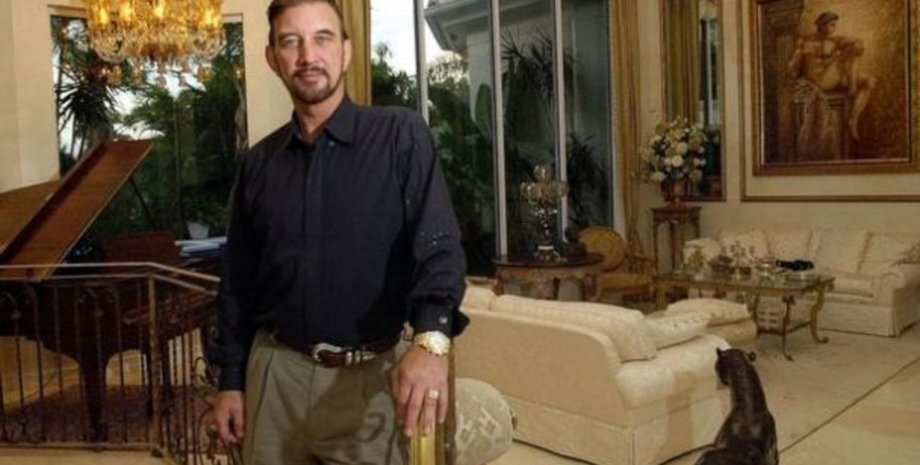 Мужчина, богач, бывший преступник, победитель лотереи, Дэвид Ли Эдвардс