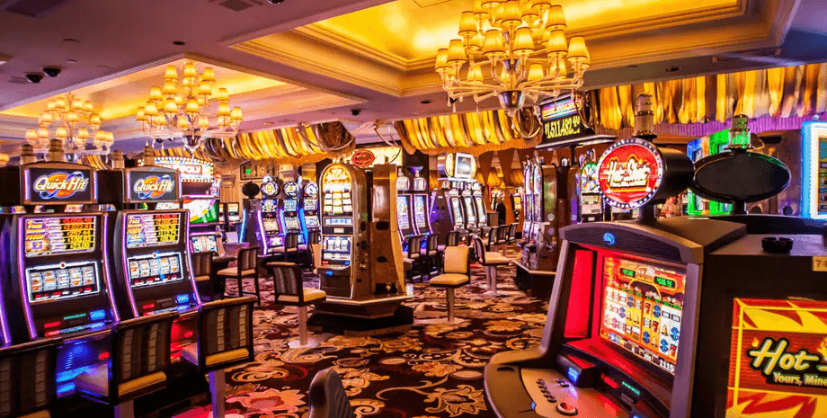 Казино, сорвал джекпот, несчастный случай в казино, остановка сердца в казино, деньги, приз, большой приз, игровые автоматы