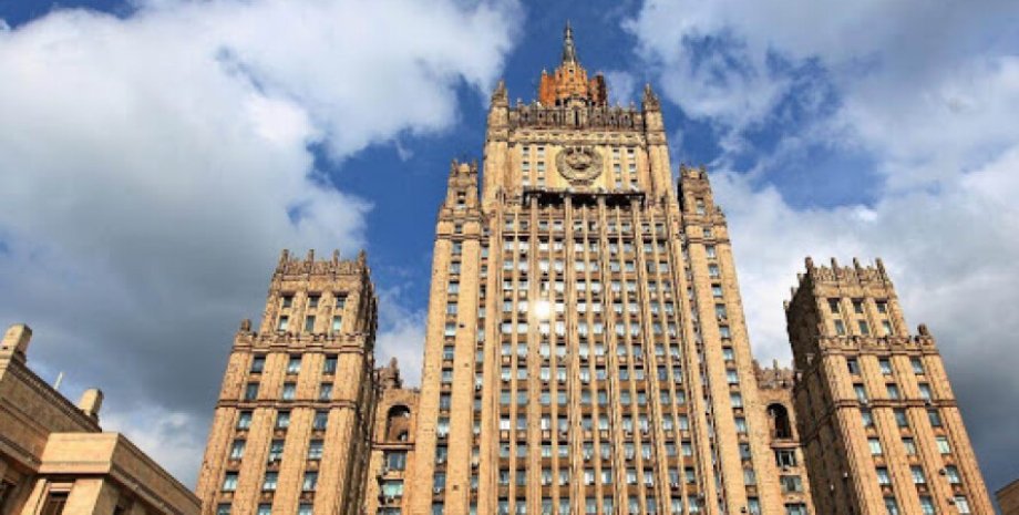 МИД РФ, дипломатический скандал, высылка дипломатов, задержание Александра Сонюка, украинские дипломаты