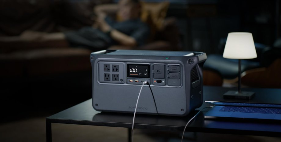 Зарядна станція DJI Power 1000 V2