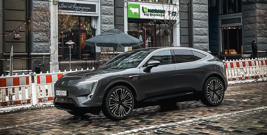 Huawei Avatr 11, Avatr 11, електромобіль Avatr, Електромобіль Huawei, китайський електромобіль