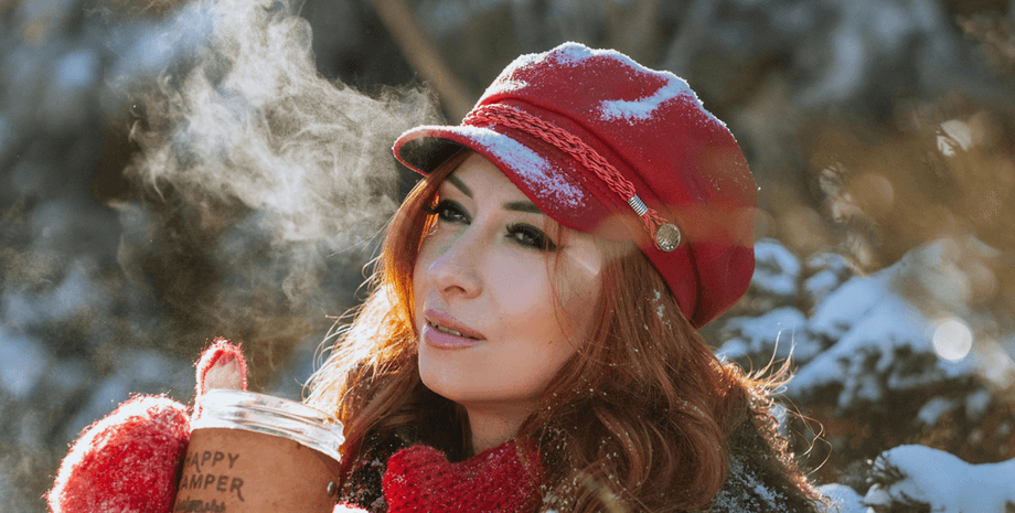 Женщина зимой