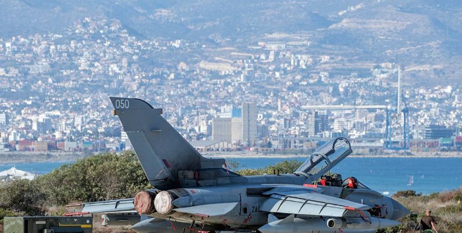 кипр военная база, кипр, военные