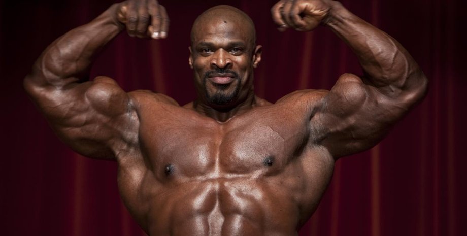 Бодибилдер, Ронни Коулман, бывший спортсмен, нечеловеческая сила, пережил несколько операций, лечение, сильный мужчина