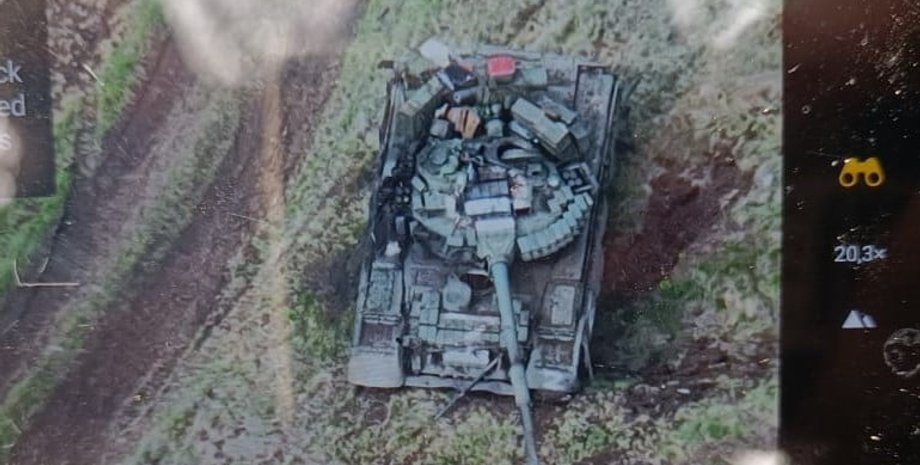 Танки РФ, армія Росії, російські військові