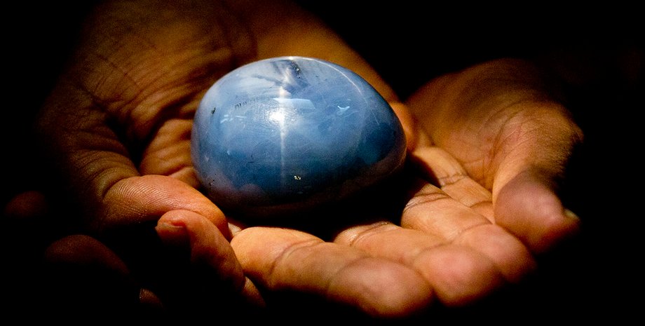 Голубой сапфир-рекордсмен / Фото: wtop.com