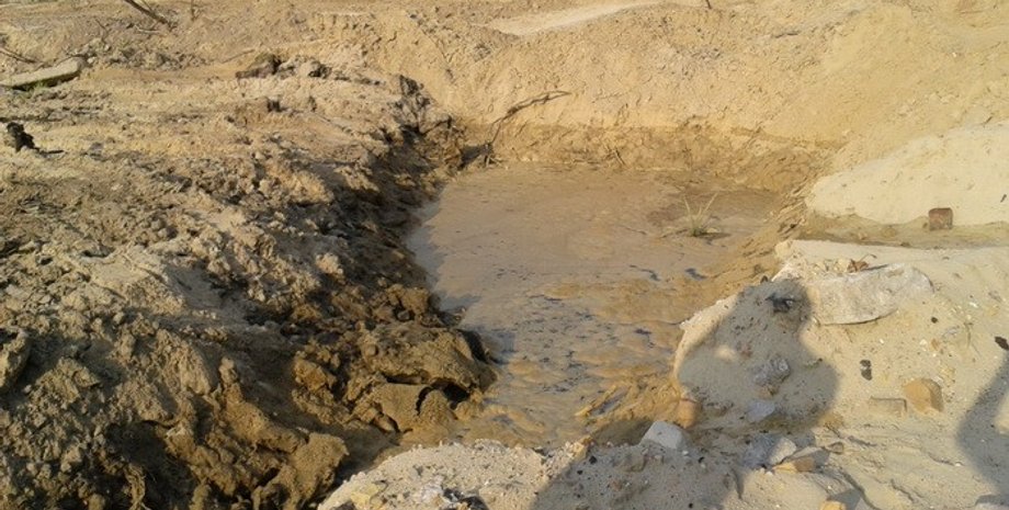 Незаконная добыча песка в Киеве / Фото: ssu.gov.ua