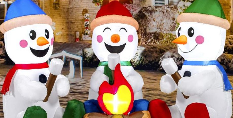 Курйозні прикраси на Різдво та Новий рік 2025, приколи, гумор, радісні історії з життя