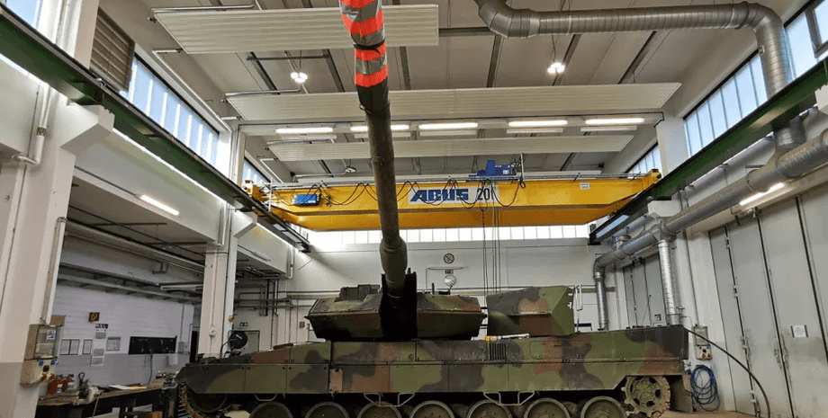 Leopard 2, Leopard 2 ремонт, ремонт танка, обслуживание танка, немецкий танк, основной боевой танк