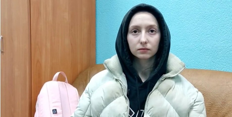 Любовь Устинова, беженка, мариуполь беженцы, допрос Устинова