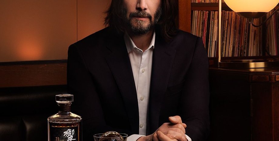 Киану Ривз, виски, Suntory
