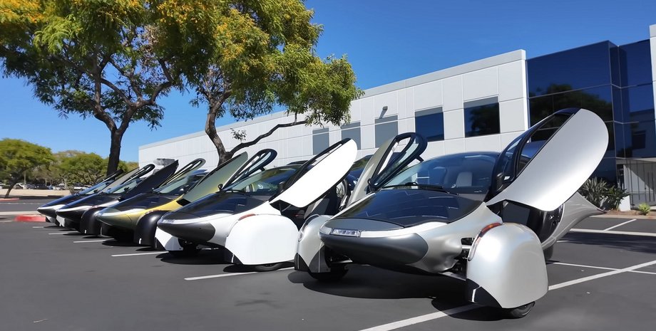 авто на солнечных батареях электромобили Aptera