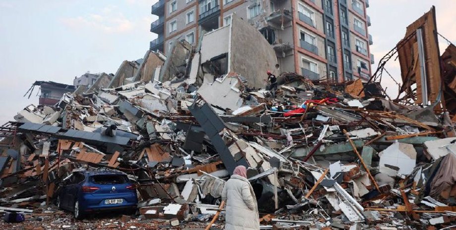 Землетрясение, Турция, разрушения, руины, гуманитарная помощь
