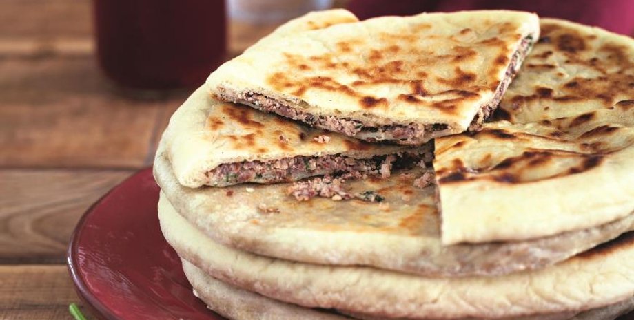 пиріг лобіані, пиріг з квасолею, смачний пиріг, простий рецепт пирога, грузинська кухня