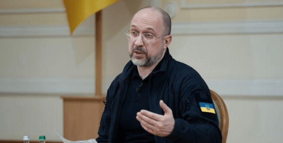 украинские беженцы в Польше, средства украинских беженцев, налоги, взносы на страхование, расчет наличными