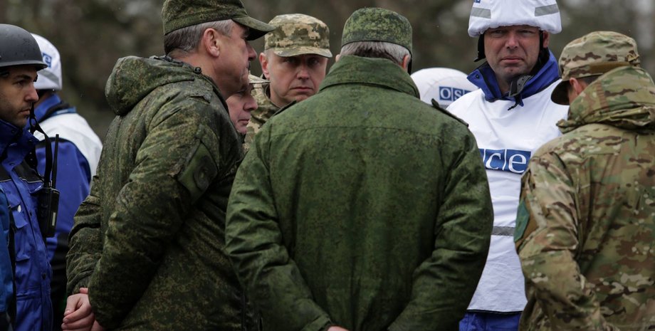 Наблюдатели ОБСЕ в Донбассе / Фото: Facebook