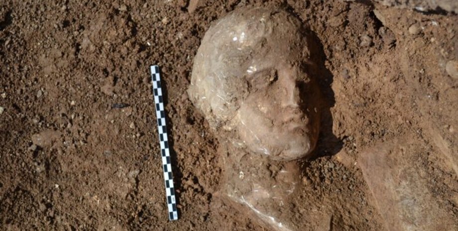 Пелопоннес, Греция, раскопки, Ахая, колония, раскопки, захоронения, артефакты, золото, украшения, сооружение, культура, археология, археологи