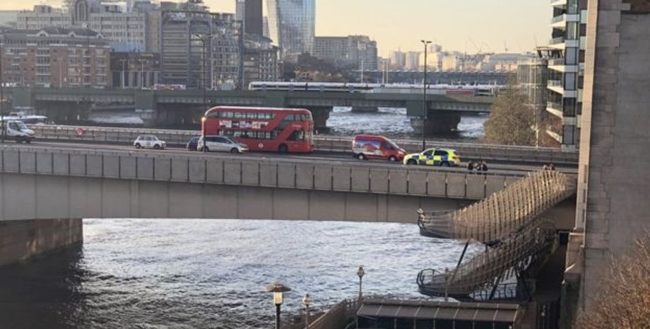 Фото: @GEORGEBARDEN_