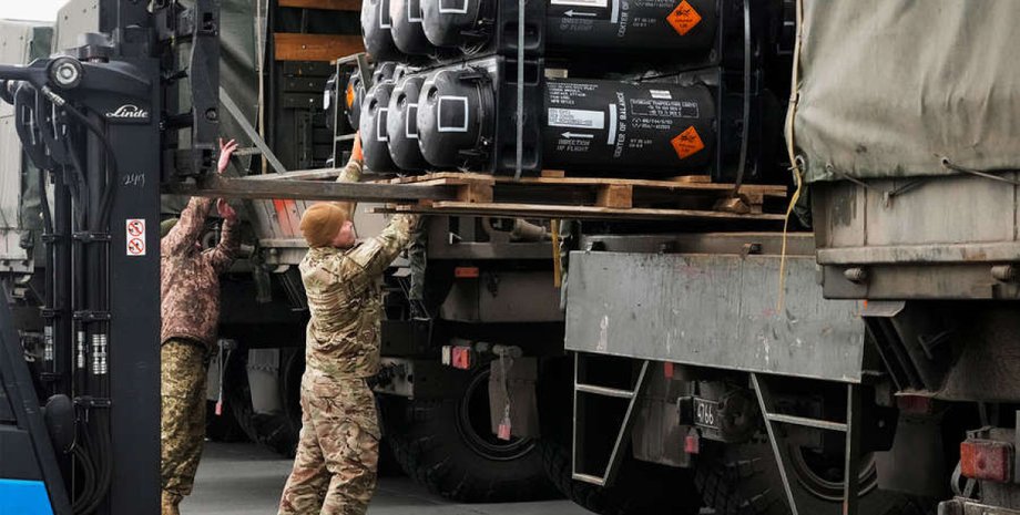 США відносили постачання деякої зброї Україні