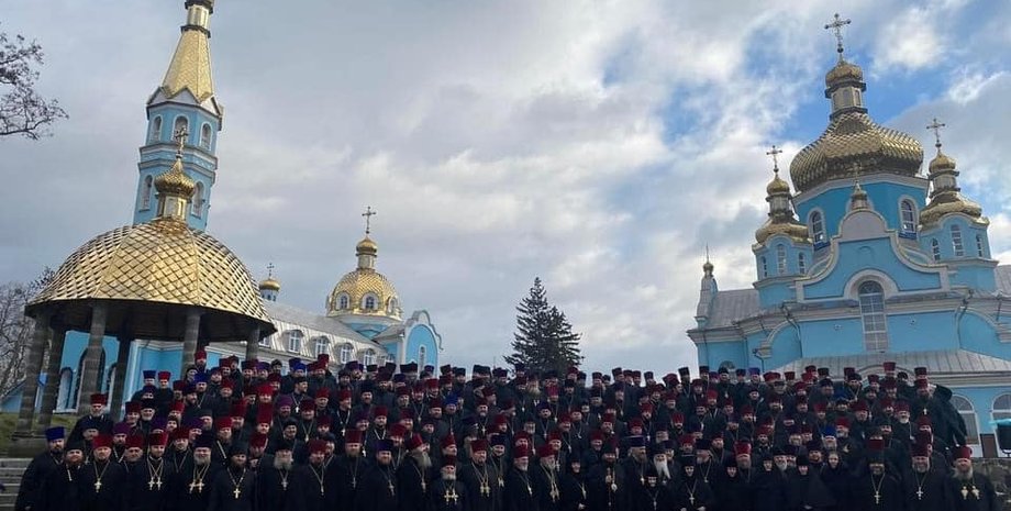 Рівненська єпархія УПЦ МП, священики проти Кирила