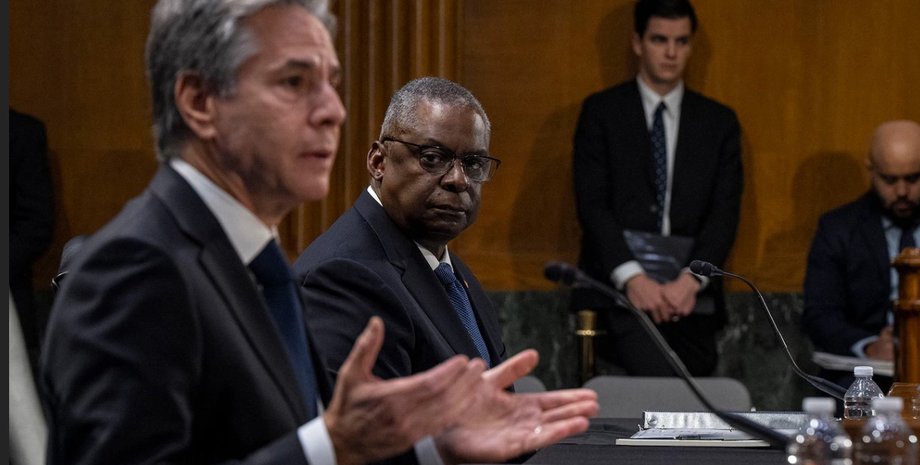 Блінкен і Остін