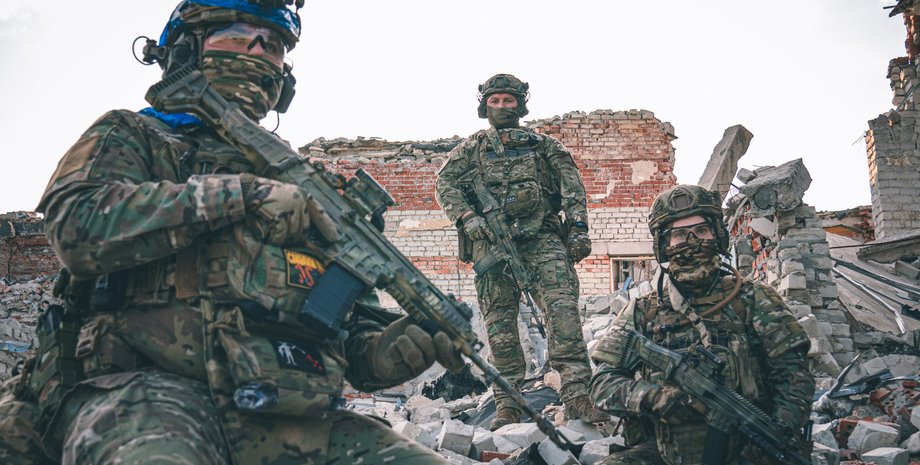 Полицейские на фронте