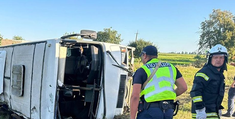 полиция, ГСЧС, авария, ДТП, автобус